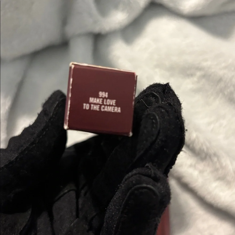 MAC Cosmetics Powder Kiss Liquid Lipcolour - make love to the camera
